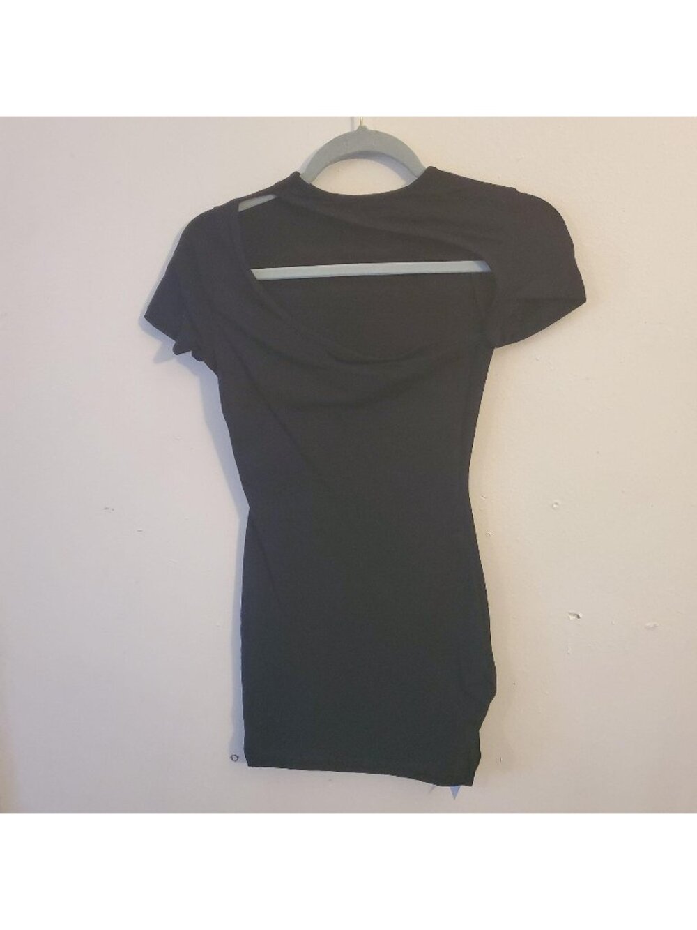Snapped Styles Short Sleeve Black Cross Dress Small